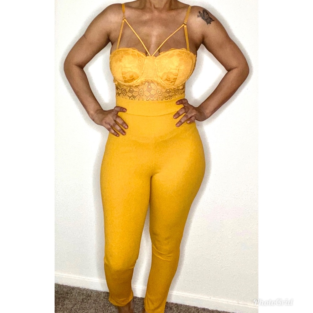 Haute Monde Sexy Jumpsuit!!